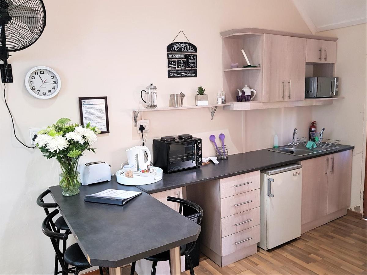 Apartment 7 On Oakleigh Питърмарицбург Екстериор снимка